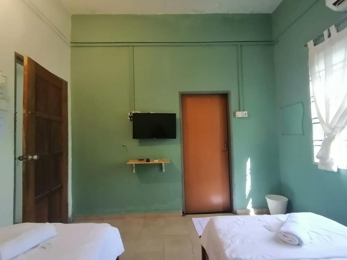 Fbs Inn 龙运 外观 照片
